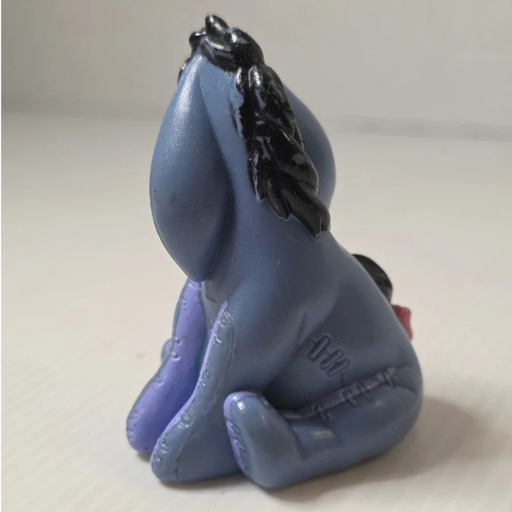 Disney Eeyore‎ PVC Figure Small Blue Fair Winnie the Pooh Collectible Toy
